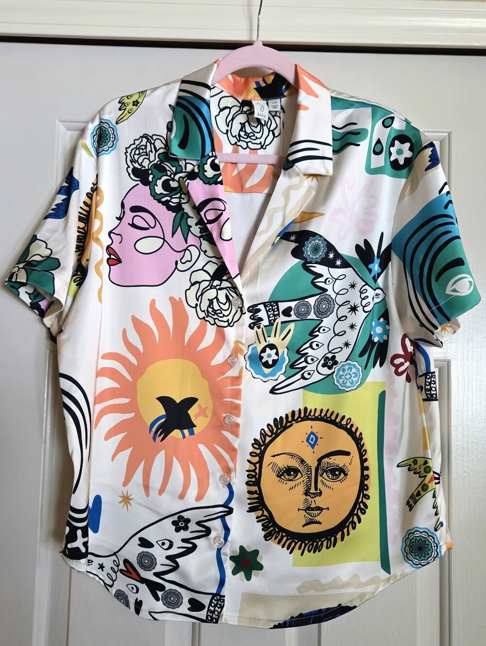 Unique Joie Button Up Short Sleeve Shirt